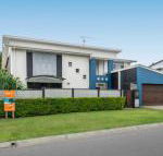 Campbell St. 11 Moffat Beach - Hobart Tourism
