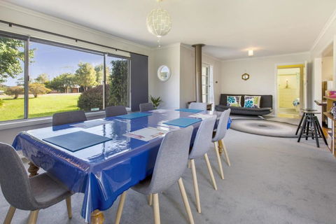 Windsong Pet Friendly Wifi & Close To Water - Hobart Tourism 4