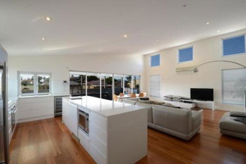 Dream Catcher Beach House Shellharbour - Tourism TAS 3