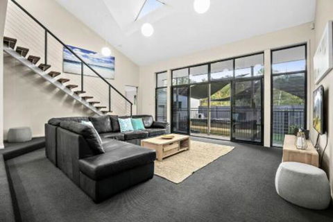 Beachside At Sapphire - Hobart Tourism 6