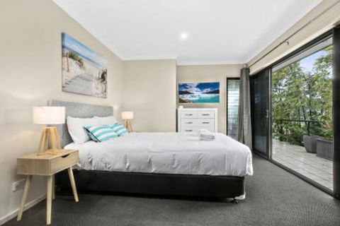 Beachside At Sapphire - Hobart Tourism 7