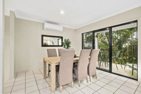 Beachside At Sapphire - Hobart Tourism 5