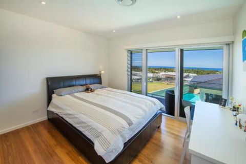 Shambhala At Sapphire Beach - Hobart Tourism 2