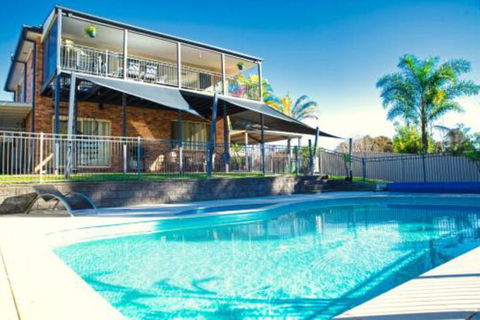Magnificent Lakeview House Long Jetty - Hobart Tourism 0