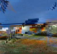Castaway Cottage - Essentially Tas - Tourism TAS