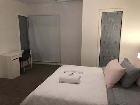 Apple House Tarneit North - Tourism TAS 4