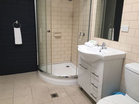 Koo Wee Rup Motel - Tourism TAS 4
