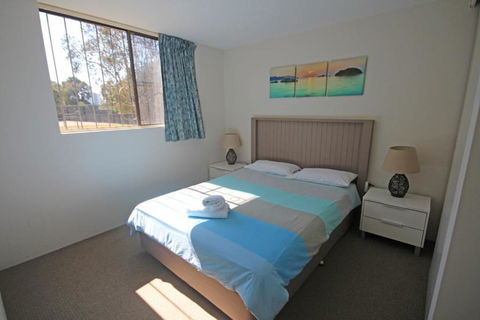 Dunes Holiday Apartments Unit 1 - Hobart Tourism 3