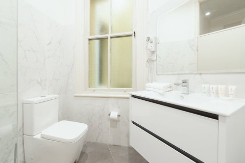 Stunning Sydney Home 1 - Tourism TAS 6