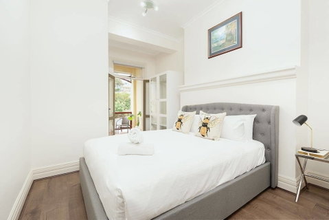 Stunning Sydney Home 6 - Tourism TAS 5