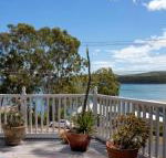 Perfect Seclusion Top Level Only - Hobart Tourism