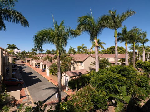 Apartments At 2 Landsborough - Tourism TAS 2
