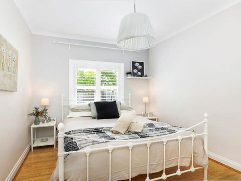 Amber Cottage Healthy Clean & Comfortable - Tourism TAS 3