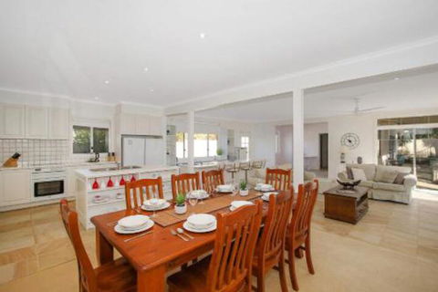 Bella House - Hobart Tourism 0