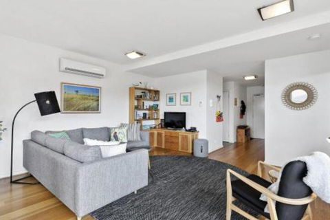 POINT GREY APARTMENT ONE VIEWPOINT - Tourism TAS 2