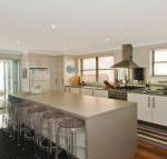 Casa Callala on King George well appointed home - Hobart Tourism
