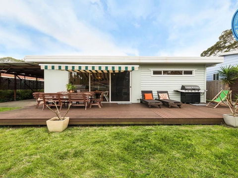 Callala Dreaming Mid Century Beach House - Hobart Tourism 5