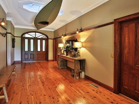 Sarnia Period Home In Garden Oasis With Pool - Tourism TAS 2