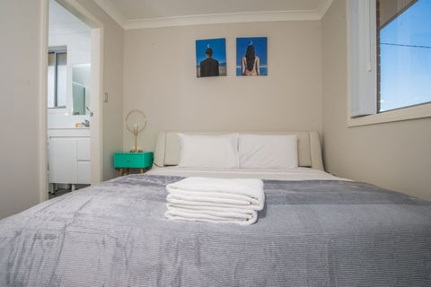 Peaceful 2kingbed Rootyhill Townhouse Near Station - Tourism TAS 4