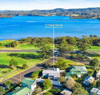 Kesla Beach House - Hobart Tourism