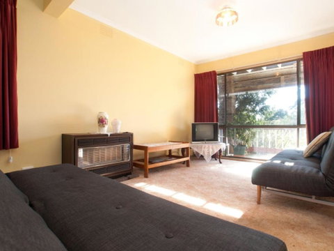 FAMILY GETAWAY DROMANA - Tourism TAS 1
