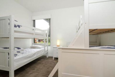 PIER 55 DROMANA... - Tourism TAS 3