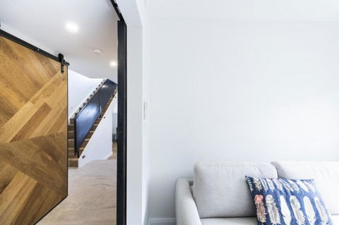 Accommodate Canberra Warehouse - Tourism TAS 5