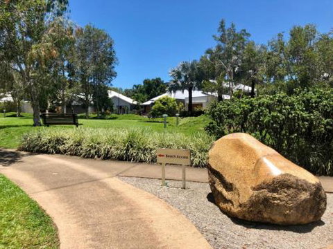 CANOPY HOUSE At PALM COVE - Tourism TAS 1