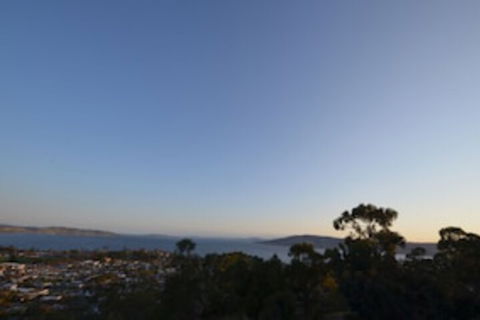 Hilltop House - Tourism TAS 0