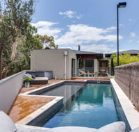 Kalina Retreat tennis  pool - Tourism TAS