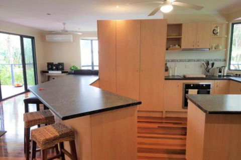 10 Naiad Court Beach Retreat In The Bush - Hobart Tourism 5