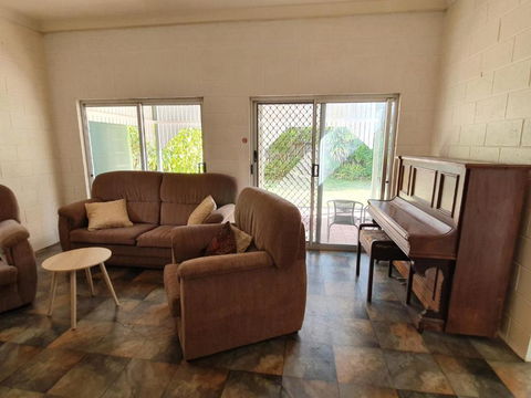 1 Spectrum Street Rainbow Beach Close To Shops & Main Beach - Hobart Tourism 2