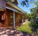 Semaphore Beach House - Hobart Tourism