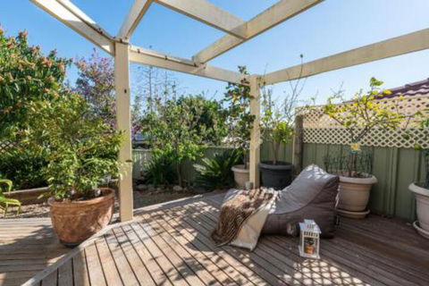 ULTRA SPACIOUS STYLISH HOME In PRESTONS SYDNEY - Tourism TAS 5