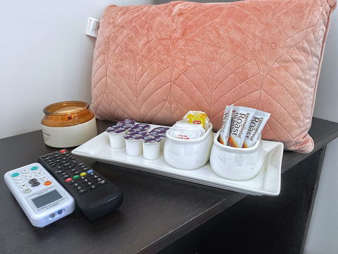 Commercial Hay Hotel - Tourism TAS 4