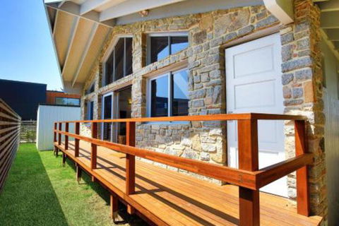 Balena At Culburra Pet Friendly 1 Min Walk To Beach - Hobart Tourism 6