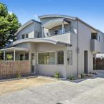 CAPELS REST CAPEL SOUND - Hobart Tourism 1