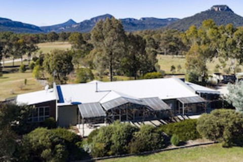 Belle Bois, Capertee Valley - Hobart Tourism 0
