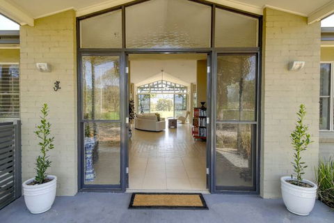 Belle Bois, Capertee Valley - Hobart Tourism 2