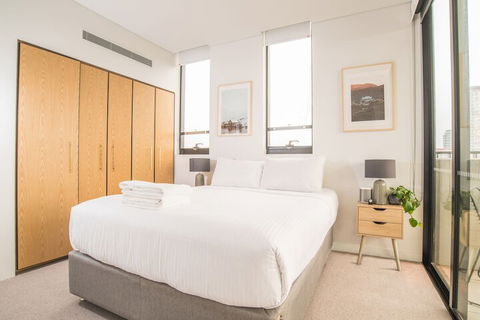 Inner City Penthouse With Private Rooftop - Tourism TAS 6