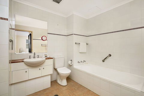 HC102 Karrabee Avenue Huntleys Cove - Tourism TAS 3