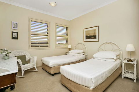 HC102 Karrabee Avenue Huntleys Cove - Tourism TAS 6