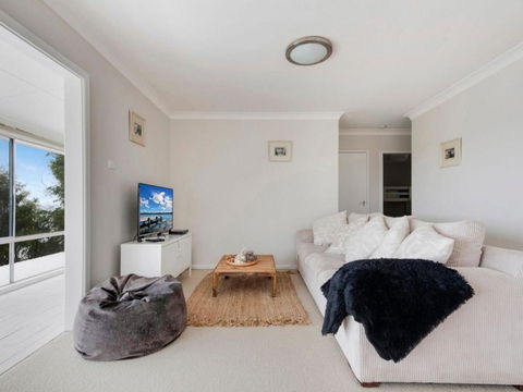 Did Dell St. 60 Ulladulla - Hobart Tourism 4