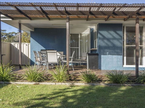 Conley Ave 8 Pet Friendly OUTSIDE Only - Hobart Tourism 1