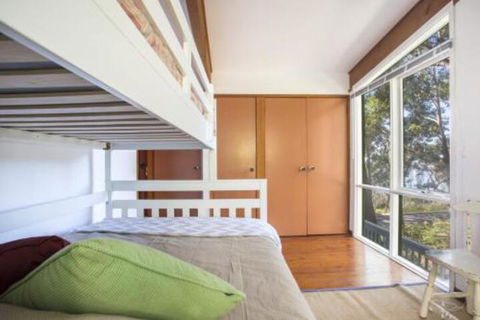 Surfers Ave 17 Narrawallee - Hobart Tourism 7