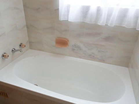 Renas Court 2 - Tourism TAS 4