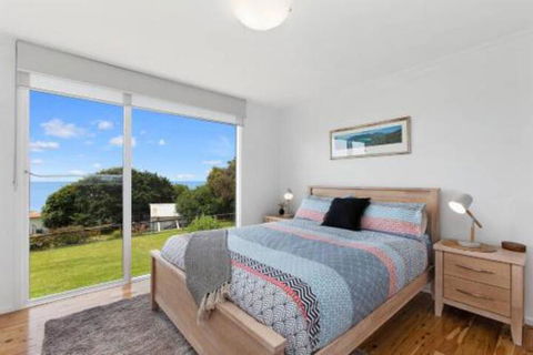 COASTAL HAVEN Panoramic Ocean Views - Tourism TAS 3