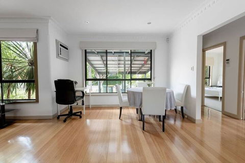Spacious 3bedrooms Big House@mitcham - Tourism TAS 2