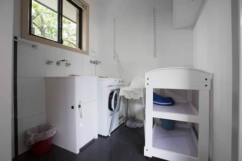 Spacious 3bedrooms Big House@mitcham - Tourism TAS 3