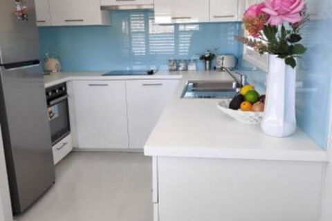 Warilla Sands - Hobart Tourism 3